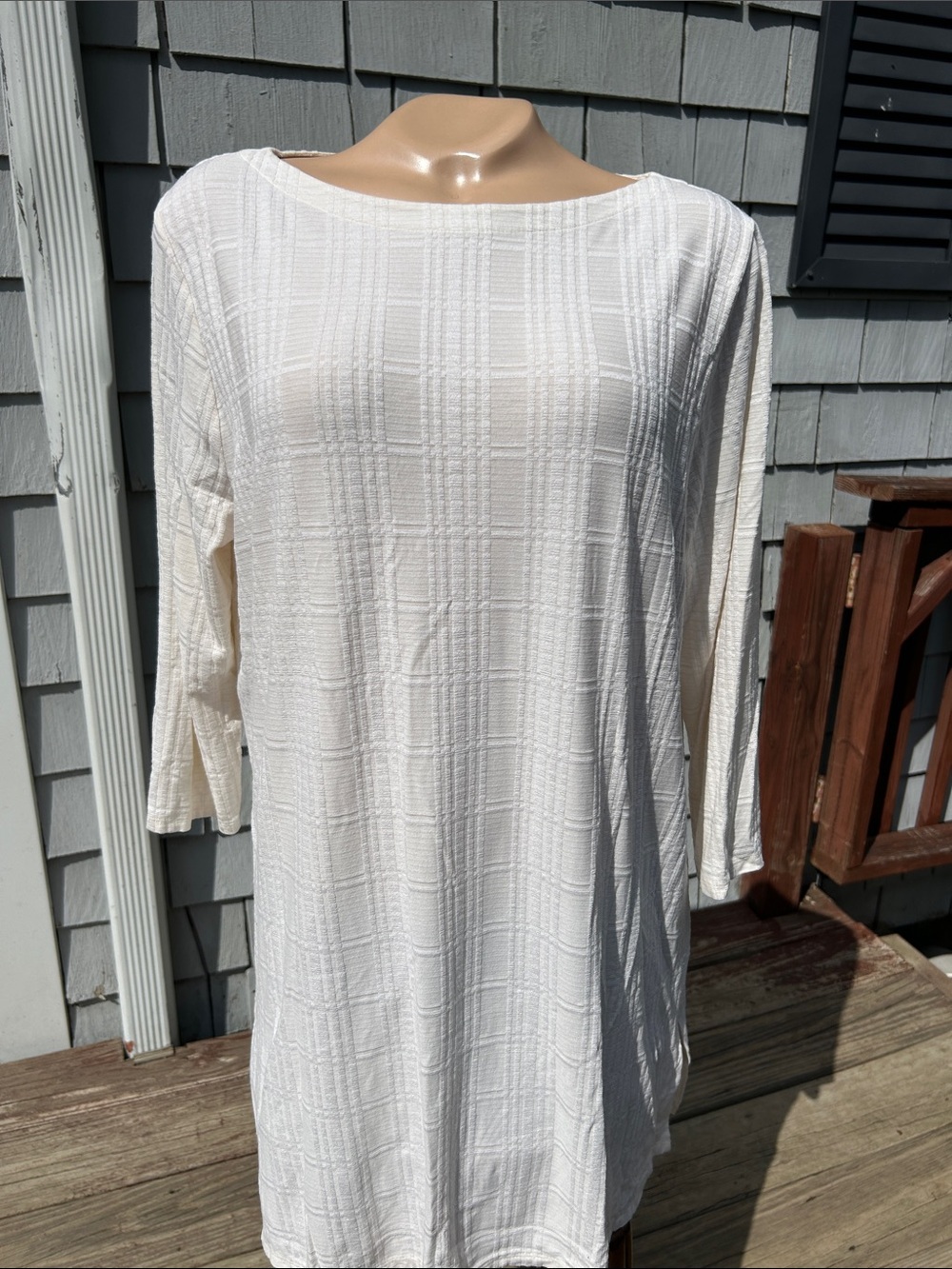 j Jill Wearever Collection Cream Textured Boatneck Tunic Top -rayon blend - lg